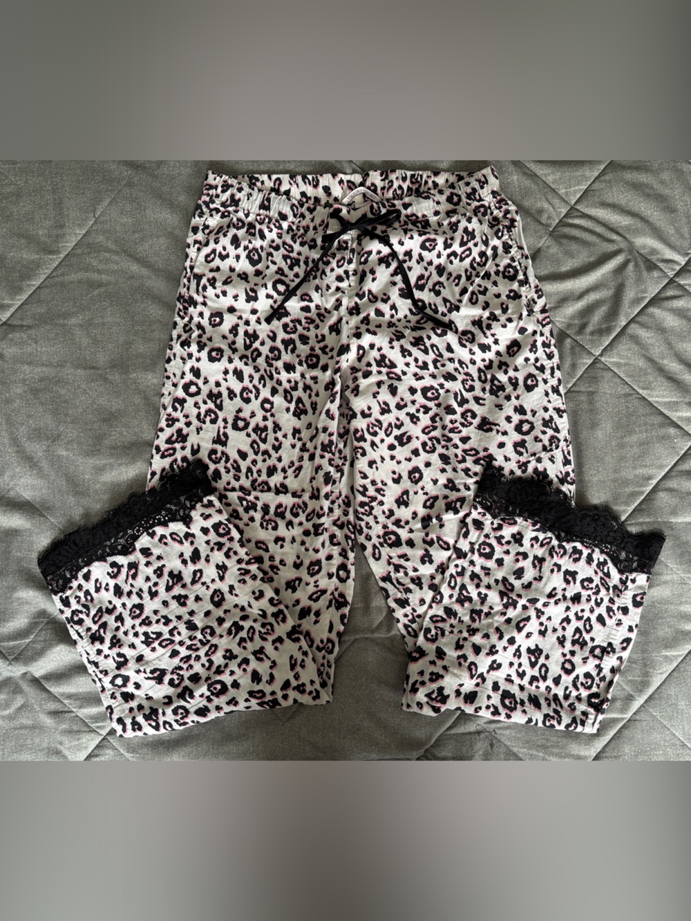Victoria's Secret Pink Leopard Lace-Trim Pajama Pants XS short